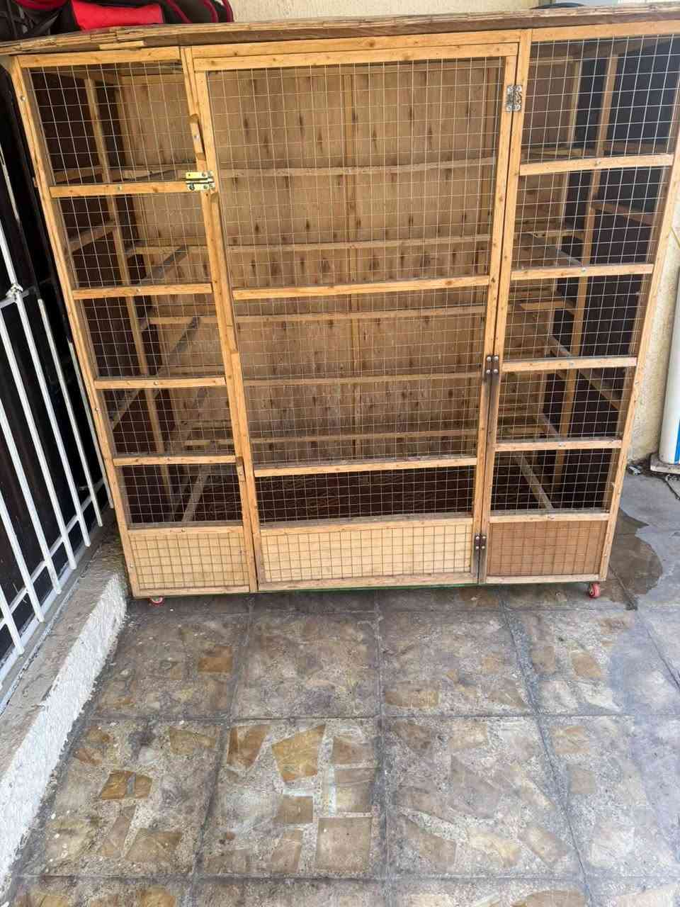 السلام عليكم اشتغل اقفاص خانات ابراج حسب الطلب والقيسات والتفصال التريده الاستفسار وتساب *********** عنوان  البياع المعالف
