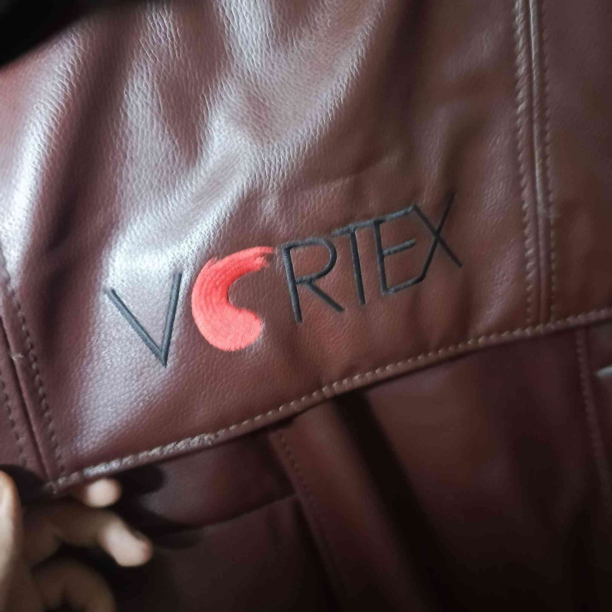 جهاز مساج اخو الجديد
لـلـجـاديـن فـقـط ........للتواصل واتساب ***********
 من  شركه  vcrtex العالميه
