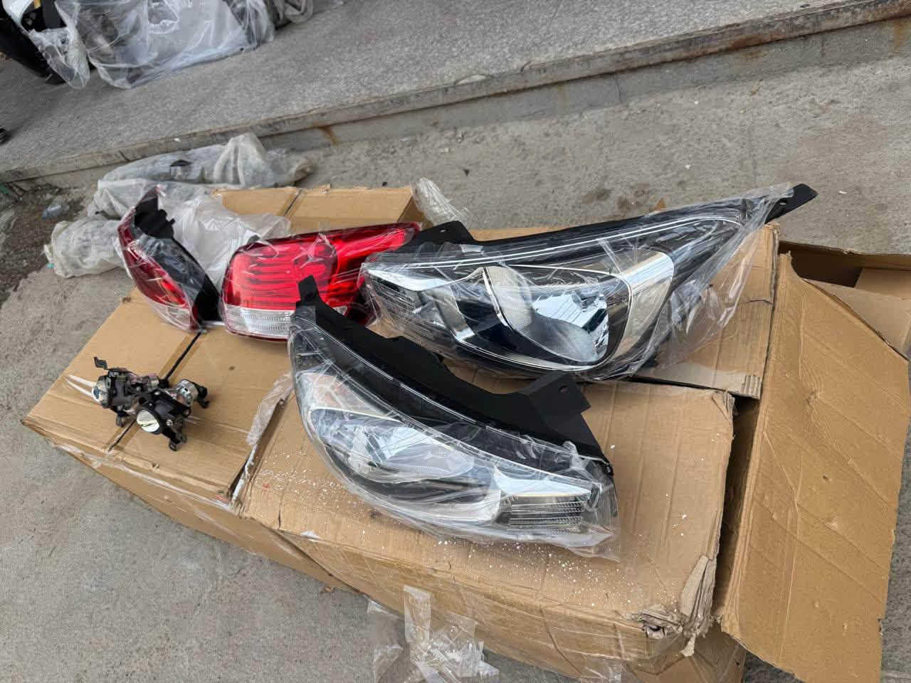 محل عادل
(للأدوات الاحتياطية قطع غيار السيارات الخليجي والهندي والأمريكي )
العنوان بغداد / سوق بغداد 
الاستفسار :
***********
***********

نص مكتوب في الصور:
- إعلان هام لمحَل عادل لبيع قطع غيار السيارات الكورية تشكيلة كبيرة ومتنوعة من قطع غيار السيارات الكورية أصلية - استيراد - جودة عالية جام سقف بانوراما تكم أمامي وخلفي سقف كامل جام خلفي أبواب كاملة هياكل أمامية كتف تكم حديد دوسات تحت الأبواب (حديد) وأيضاً العديد من قطع الهياكل الأخرى بغداد - شارع النضال مقابل وزارة الصناعة محَل عادل لقطع غيار السيارات الكورية *********** *********** توفر كميات كبيرة وموديلات متعددة أسعار مناسبة شحن إلى جميع المحافظات