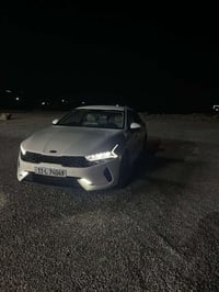 K5 سنة الصنع :٢٠٢١  ضمان الشركة الدولية   ماشية ٧٨  خليجية   رقم بغداد...