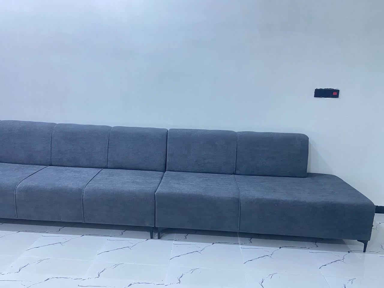 التحفه الفنيه من عملنا المميز 🔥❤️
95 الف بسسس شمنتظررر
شامل اجور نقل وكلشي 
ماعليك بس تتواصل ويانه واحنى بخدمتك 
موقعنا /حله / ورديه / قرب سيد موسى
#بابل #حله

نص مكتوب في الصور:
- موديل يجننن
- موديل ممطروق