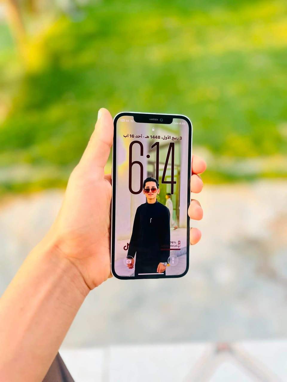 السلام عليكم
ايفون 12عادي للبيع فقط 
ذاكره 128
بطاريه 97مرفوع 
✅دبل خط 
متوقفه بصمه الوجه فقط غير هاذه شرط 
اي شي ما مبدل بي 
السعر 240 قفل 🔒
مكان التلفون الحلوات  
***********
