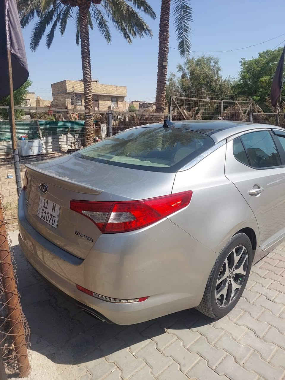 اوبتما 2012 مكينه 2000 تيربو
فول مواصفات مكينه وكير مكفولات 
حداديه اماميه وخلفيه جديده 
كشنات كهرباء 
تبريد قطعتين 
بنرامه 
شاشه جبيره 
3 انضمه 
سياره فول واحد عل واحد بعد بيه هواي موصفات 
وجاهزه الاخير مابيه اي نقص 
السعر 90
العنوان بغداد الحسينية 
الاستفسار ***********
