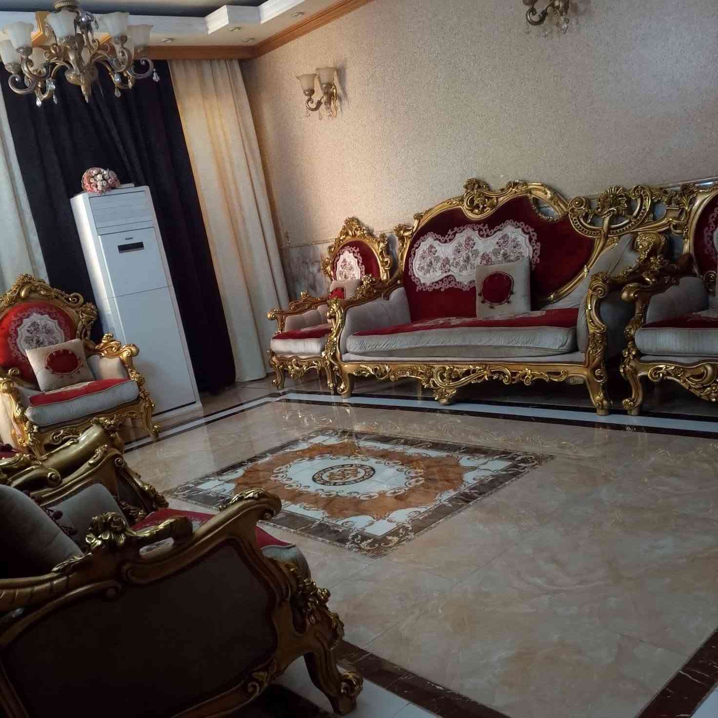 السلام عليكم دار للبيع مساحته 200 بلدوره السعر على الخاص للستفسار الاتصال. على هذا الرقم ***********
