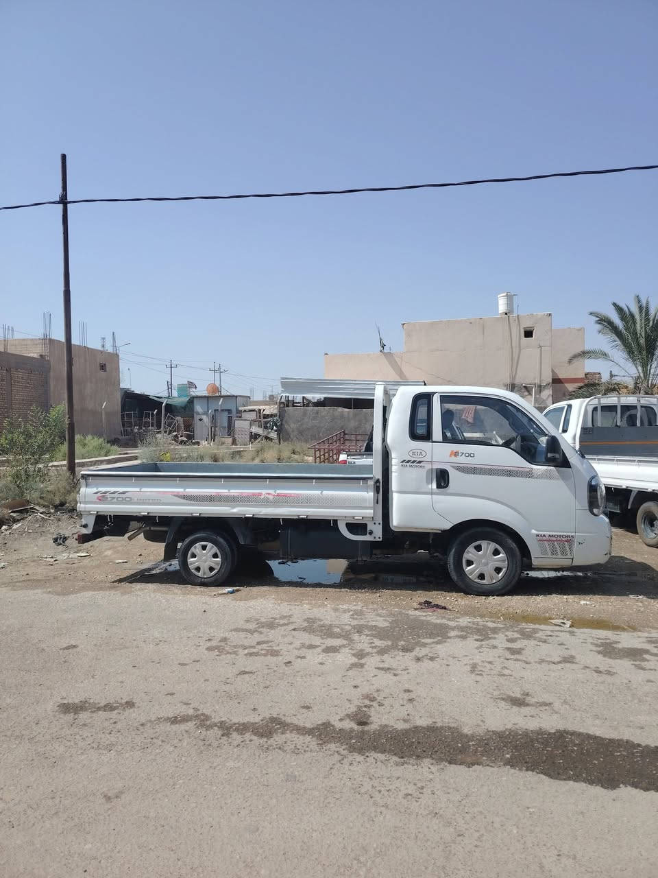 سلام عليكم كيا للبيع مكفوله كفاله عامه ماشيه 133 حقيقي رقم كربلاء دولي موديل ٢٠٢١ الاتصال ***********
