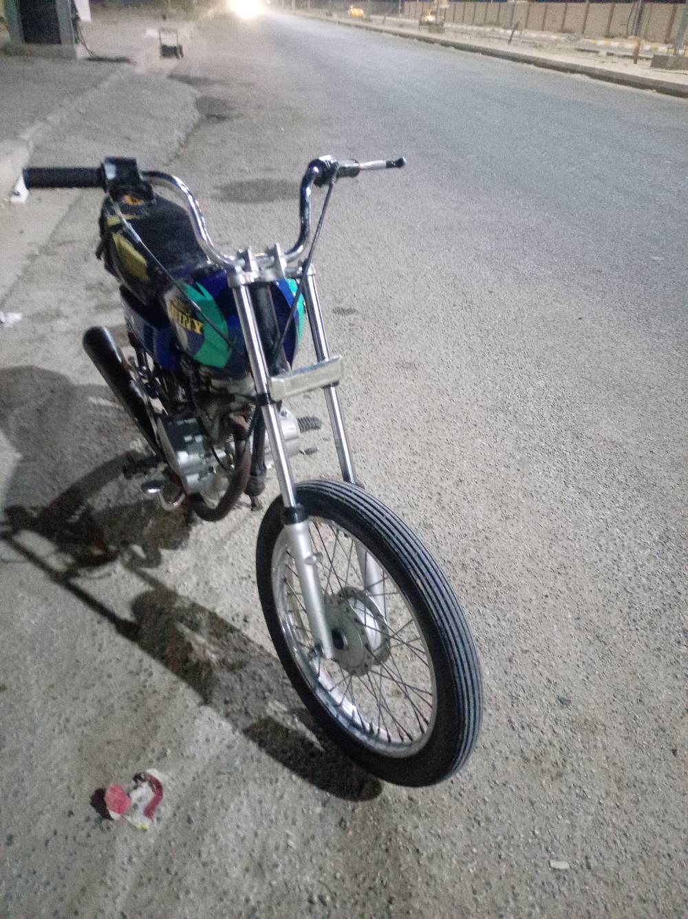 السلام عليكم خمسه كير للبيع بدون امراوس مكينه ناعمه دراجه نضيفه تشتغل هندر شلعه ومعدل كلش قويه السعر 300وبيه مجال الماعاجبه السعر يعبر المنشور *********** متواجد فقط واتساب مكلف بل نشر دراجه كلك تأخذها من باب البيت مكانى حي الطارات