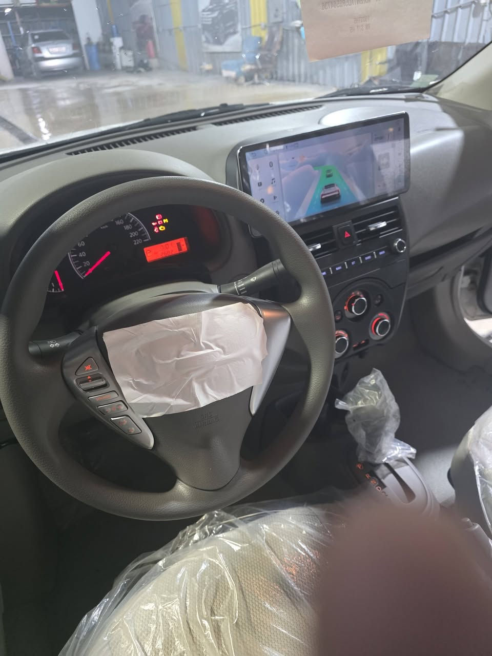 سلام وعليكم نيسان هندي
موديل ٢٠٢٤ بليته زركه شباج نحله شاشه اكزز ماشي ٢٦٠٠ مكفوله كفاله عامه من كلشي سنويه ابسمي رقم اربيل سعر ١٢٦ بيه مجال قليل *********** مكان بغداد الامين
