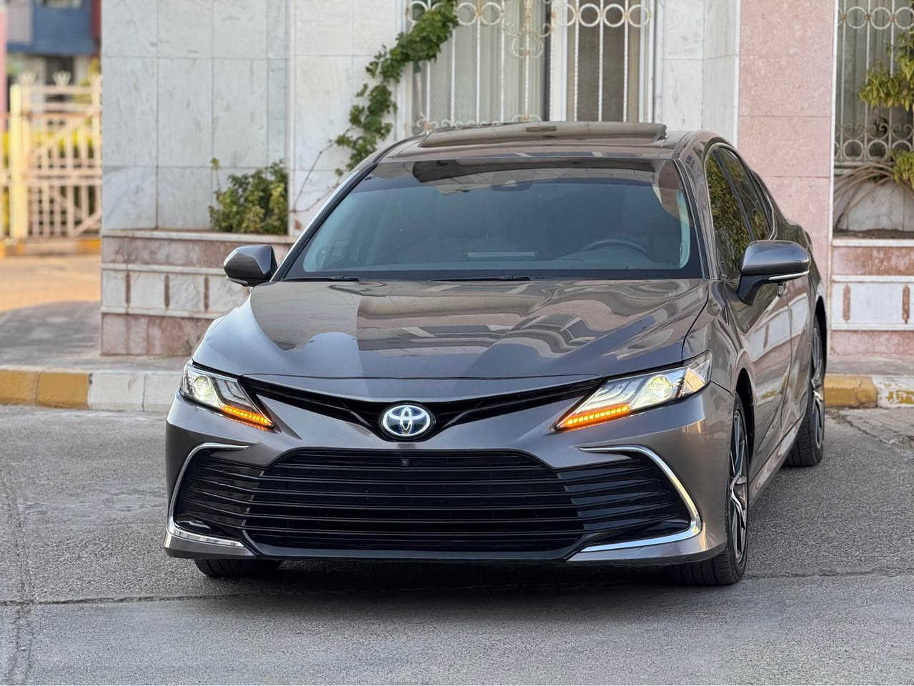 Toyota Camry XLE Hybrid 2024  ✔️
تويوتا كامري اكس ال اي هايبرد ٢٠٢٤

مواصفات فول فول ١/١ XLE Hybrid 🎖️
بصمة و خمس كاميرات و داتاشو و سلايت، سماعات JBL و كشنات تبريد و هيتر، رادار امامي خلفي و خطوط الشارع و نقطة عمياء و حساسات ٣٦٠ درجة، شاشة ايباد كبيرة و شحن وايرليس، نظام هايبرد و نظام اوتو هولد و تراكشن و كشنات كهربائي و لايت ليد و زينون و ويل كروم.......

بدون صبغ بدون تبديل بدون دواخل بدون ارباك 👌
فقط ٣ مكانات PDR و رقم الشاصي بالصور
٧٧ الف ميل ماشية و سيارة جاهزة بدون مصرف 💯
شرط الترقيم و يترقم محافظات شيمالية 

سعر 🔥 205 و مجال
مكان عقرة "ئاكرئ"
واتس اب و كورك ***********
*********** اكر, نينوى
