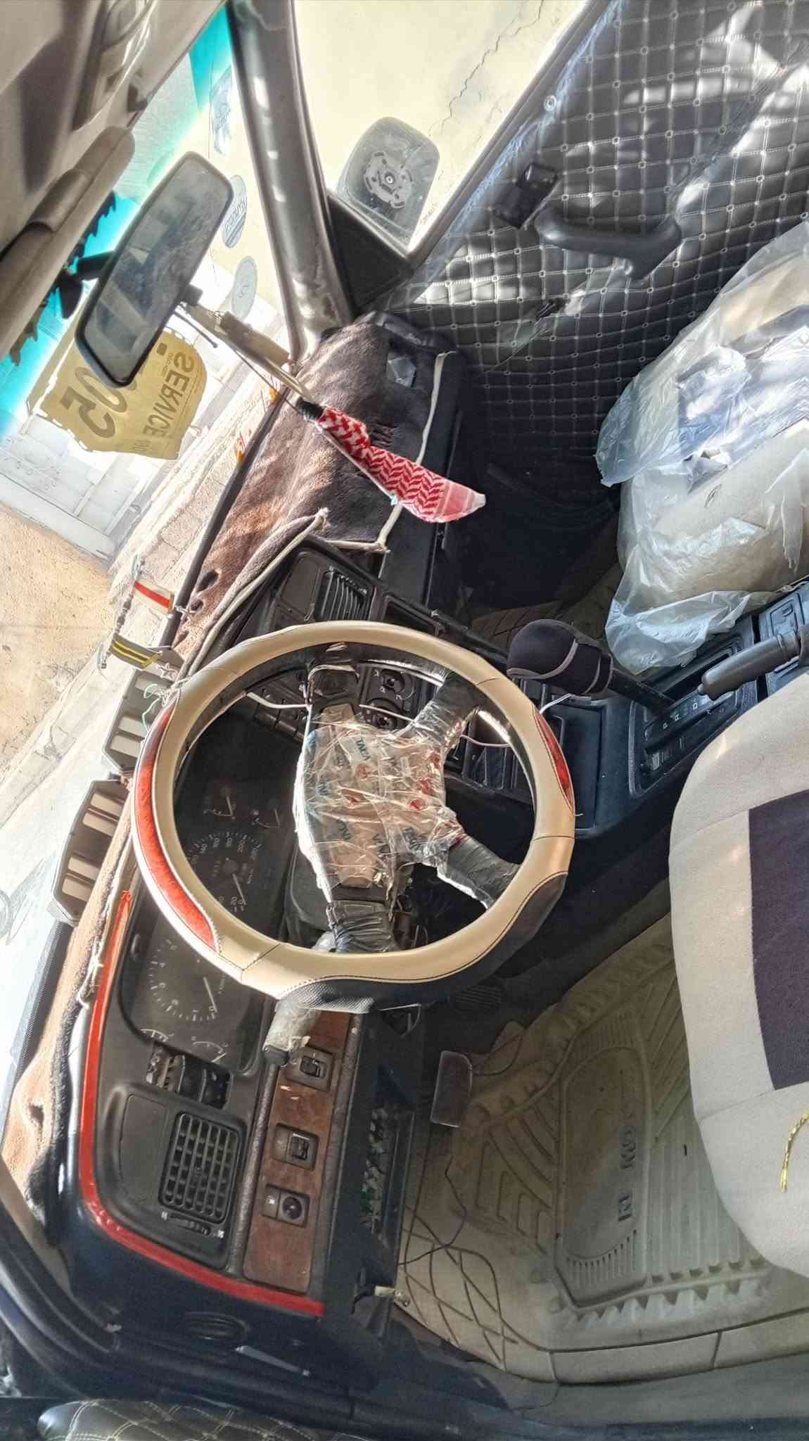 للبيع سوناتا موديل ٩٤ كير ومحرك كامري ابو الكف تخم تاير جديد دوشمه جديده زنون صدر امامي وخلفي مشط جديد دبلات جديده سعر ٢٢ وبيه مجال العنوان فلوجه رقم الهاتف *********** بيع او مراوس

