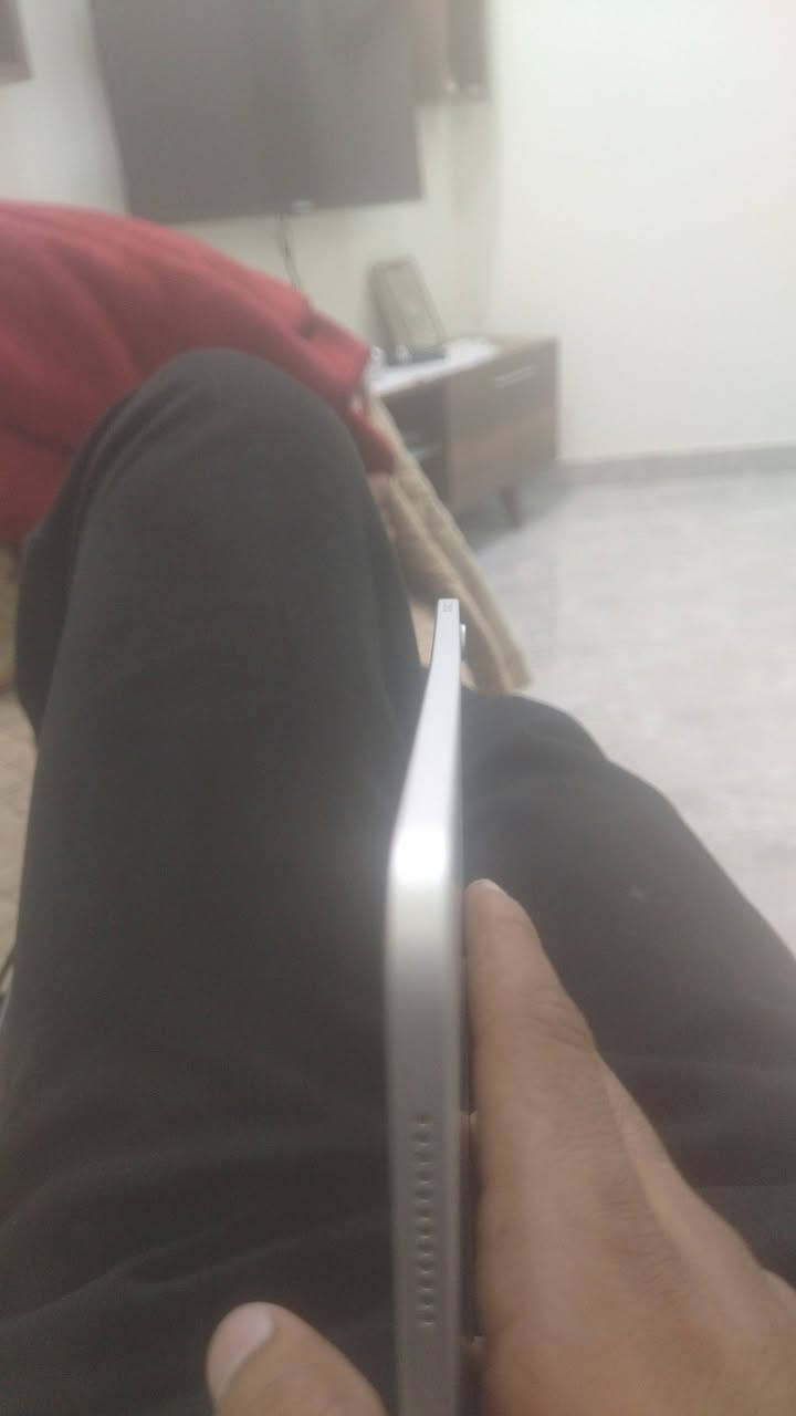 تم اادت النشر بسبب الوعود الكاذبه ايباد10 بي عواج بل شاصي وممبين ولا مثر ملحقاته كاملة شاحنه كارتونه كفر لزكه السعر375 وبي مجال بسيط كلش الاستفشار اكثر ***********
