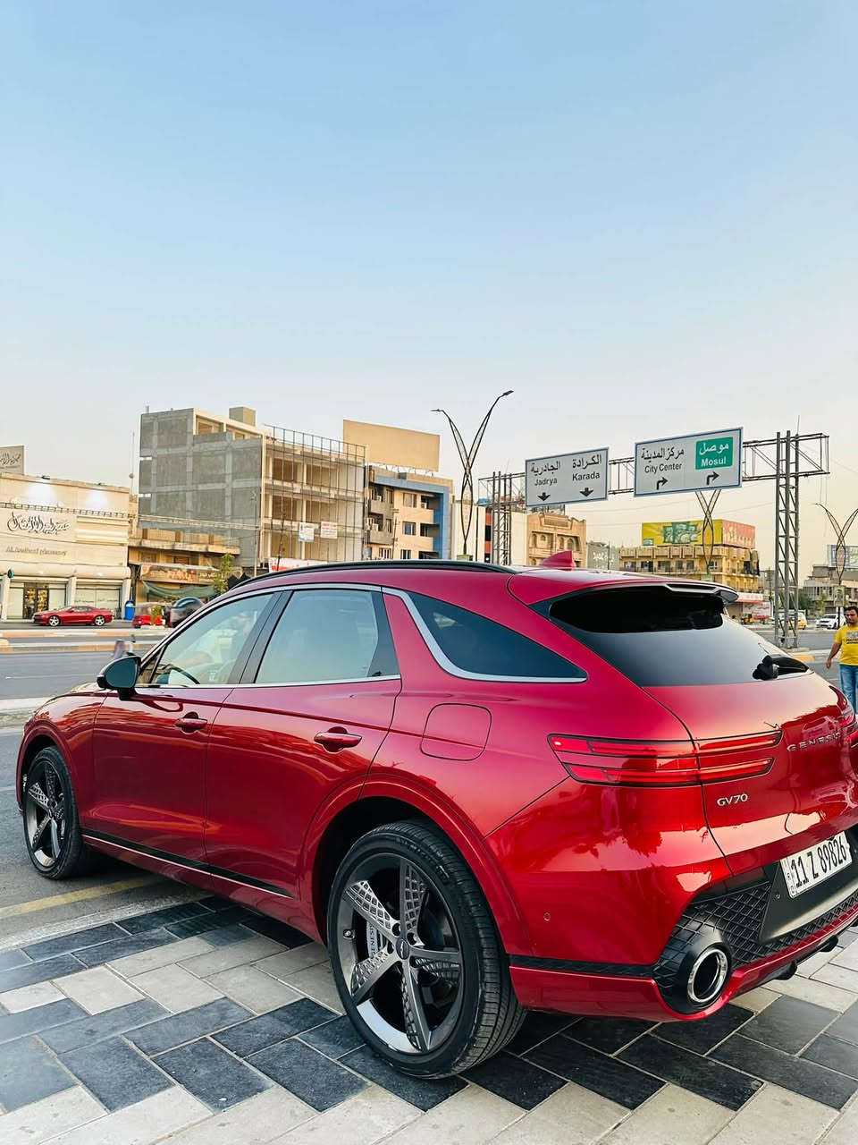 السلام عليكم للبيع او مراوس بجيب 7 راكب فول 

Genesis  GV70 2024  

‎ المحرك 4 سلندر / 2500 تيربو       

أعلى مواصفات بل جينسس 

السيارة فور ويل فول 

‎  فتحة سقف (بانوراما)وكشن مساج  

ماشية 22 الف كيلو فقط  

كامرات 360

كشن السايق مساج 

تشغيل عن بعد 

بانوراما  

5 وضعيات قياده 

كيجات ديجتل 

حساسات خلفي امامي

كشنات كهرباء

كشنات جلد اسود 

صندوك كهرباء شفط

كير ماوس 

شحن وايرليس 

تدفئه وتبريد بل كشنات 

فول تحكم 

رادارات 360

مري شفط 

ترحيب شعار جنسسز عن الاقتراب

سايد بريك بصمه

بصمة ابواب

تحديد مسار

كشن السايق ميموري

لايتات لد 

بكلايت لد

رادار امامي

اوتو هولد 

شفتات بالاستيرن

هيتر بالاستيرن 

شحن وايرليس 

استيرن كهرباء

ماوس تحكم الشاشه

سستم صوت Lexicon دمام

قطعتين تبريد

هيترات بالكشنات الخلفيه

تتقدم وترجع بل بصمه 

كامرات جانبيه تشتغل ويه الأشاره 

احزمه احمر بلون السياره 

حادث السياره فقط بنيد تبدل ونصبغ وحافه الجاملغ اليمنه بدايته صبغ ايرباك دشبول وستيرن ومصلحهن درجه اولى راجعات نفس خيط البلادي 

اخوان السياره احلى من الصور وجديده 

مكينه + كير + راديترات + لغود وشواصي مكفوله وشرط السونار 

🛑 السعر 293 وبيه مجال بسيط 🛑

رقم بغداد بأسمي مكاني بغداد الجديده 

 للأستفسار عن صور الحادث ***********
