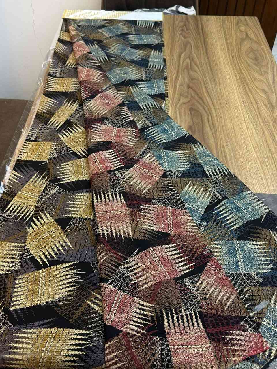 جديد لؤلؤة الغيث 
دس جارج دبل صبغ
البيع جمله فقط
العنوان شورجه سوق الصفافير سوق المراديه
علي طعيمه
هاتف ***********
