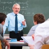 أربيل • مدرّس إنجليزي • مدرّس إدارة