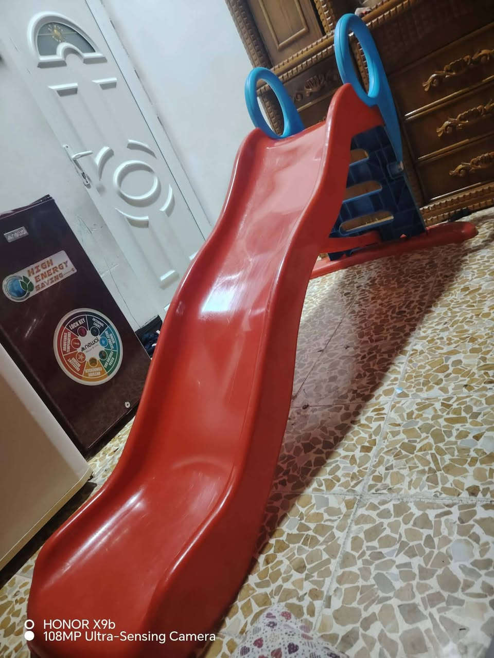 زحليقة أطفال • للبيع