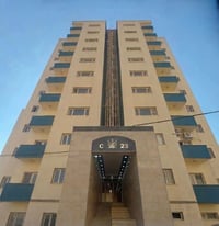 شقة ١٠٠م • عمارة C23 • سند ٢٥