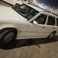 مرسيدس دب ستيشن • ١٩٨٨ • محرك ٢٥٠٠