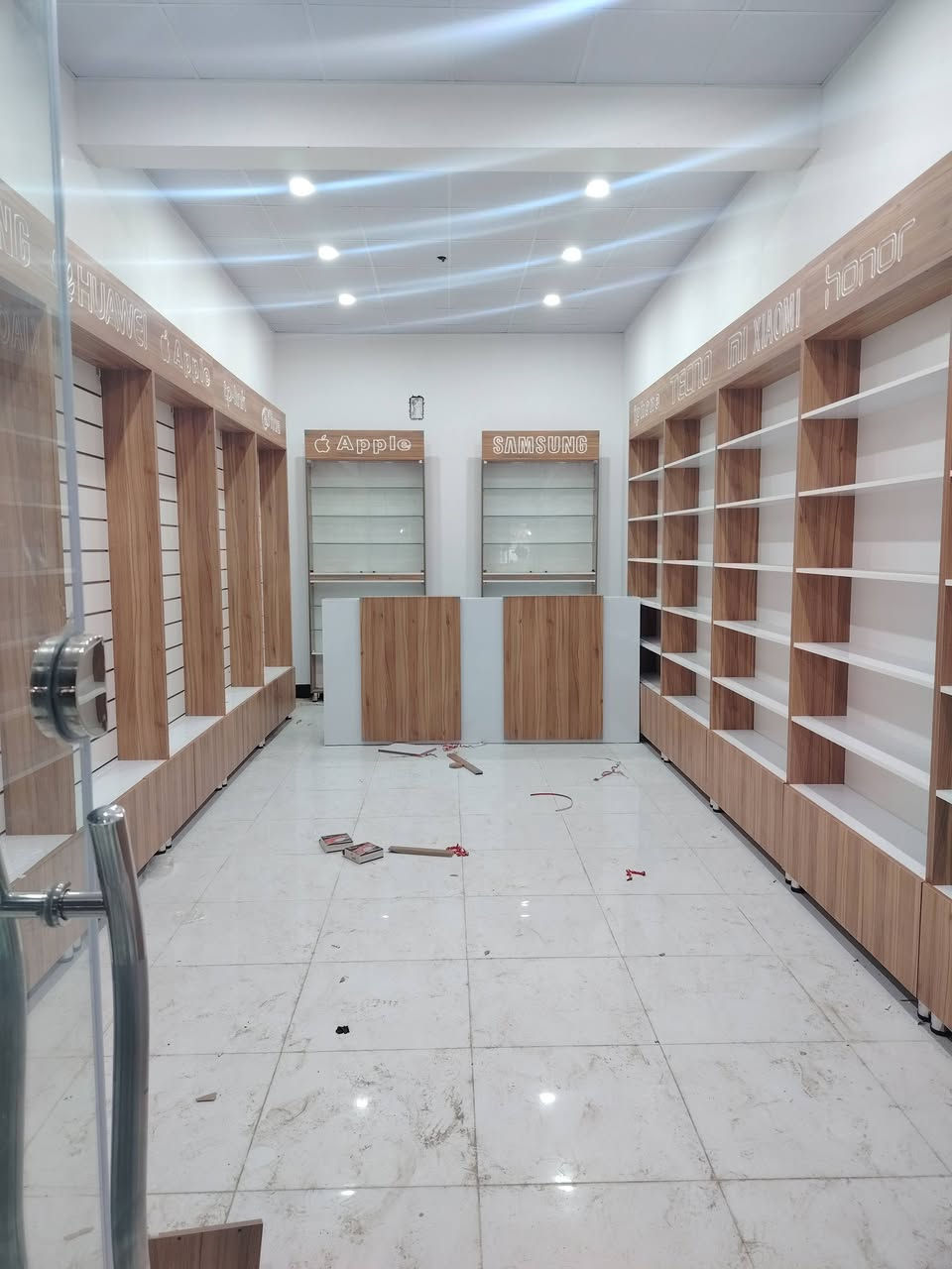 كل تفاصيل بالصور للبيع ديكور كامل مكاني نجف  ***********
