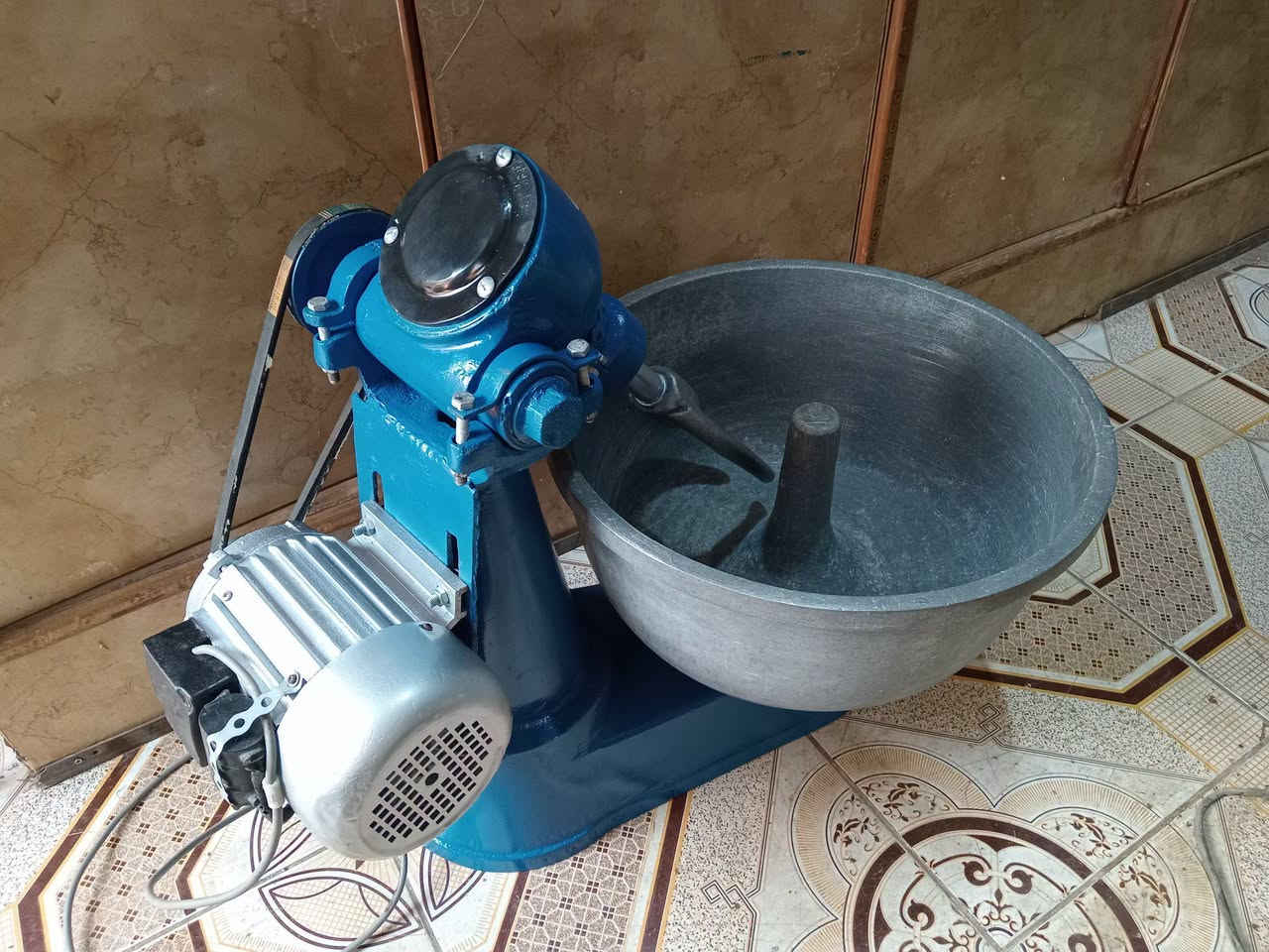السلام عليكم 
للبيع عجانه 15 كيلو نظيفه مكاني بغداد قرب الكاظمية
 السعر ٢٤٠
***********
