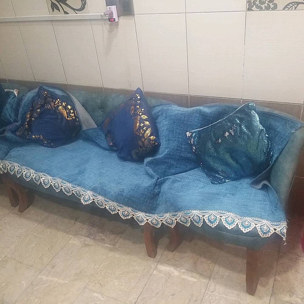 تخم مطبخ صغير نظيف جدا السعر ١٧٥٠٠٠دينار