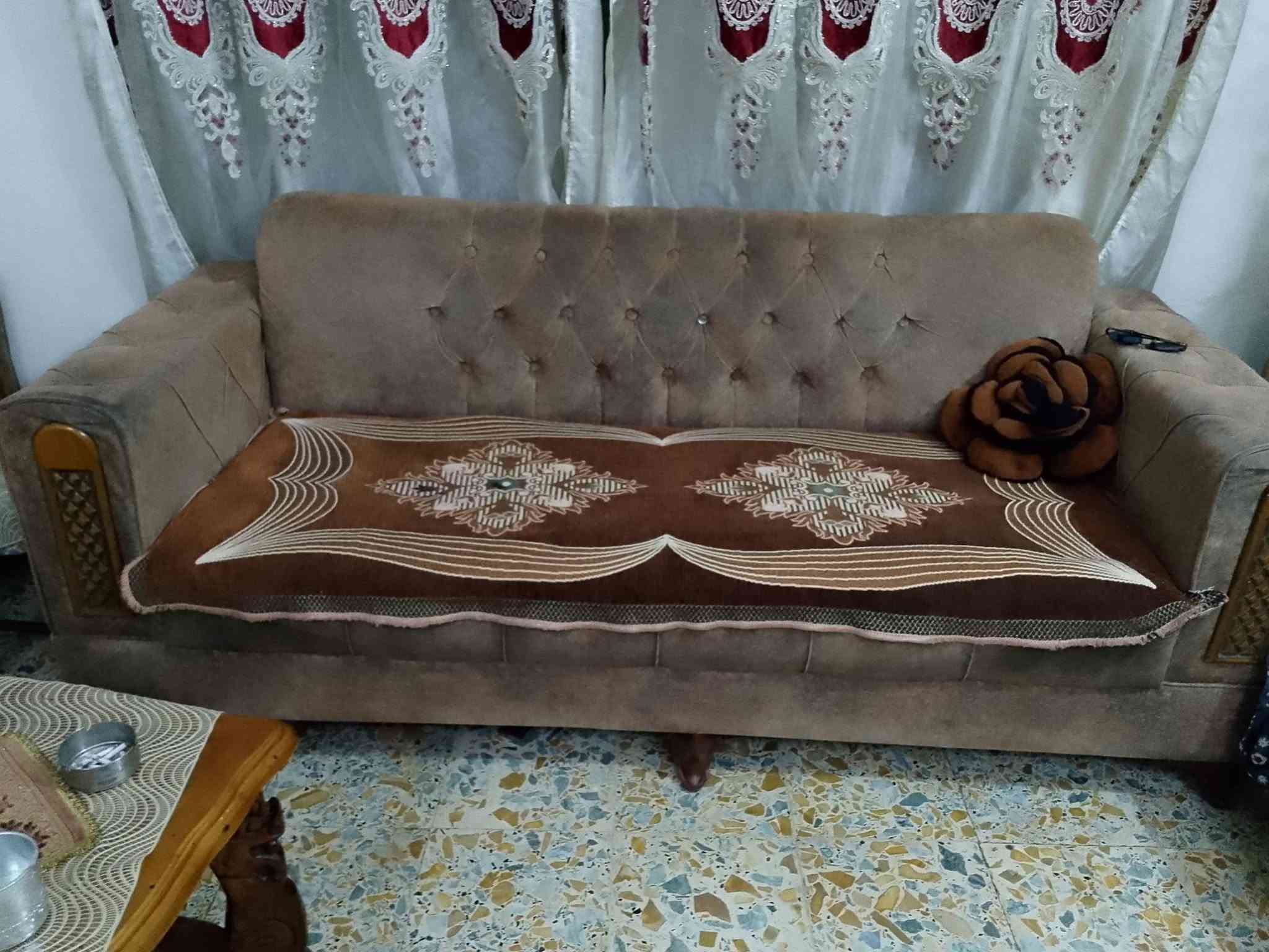 سلام عليكم
أغراض بيت السعر مناسب 
***********
