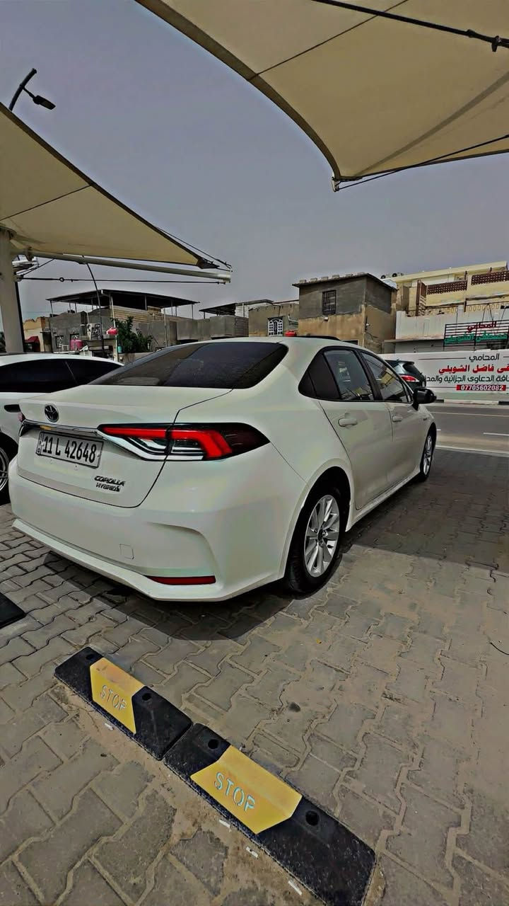 ♦️️تويوتا كورلا     ( 2023 )
فتحة سقف، جلد اسود اصلي، دركة خياط، مسند وسطي متحرك. 

السعر  ( 128 ) 

المواصفات 👇

🔵محرك 1.8 لتر VVT هايبرد
🔵كير بوكس اوتوماتيك 6 سرع 
🔵تشغيل ذكي ( بصمة ) 
🔵شاشة apple car play and android auto
🔵كامرة خلفية دوارة 
🔴رادار تحديد مسار ومانع تصادم ‼️
🔵 دشبول ديجتال 
🔵تبريد قطعتين 
🔵 فتحة سقف ( سلايد روف )
🔵 لايت أمامي وبروجكتر  LED ‼️
🔵 بك لايت LED‼️
🔵 تحكم ستيرين 
🔵 اوتو لايت
🔵 اوتو هولد
🔵 نظام ABS 
🔵هاند بريك كهرباء 
🔵نظام التحكم بالانارة الخارجية

🔵كرسي كهرباء ٣ حركات 
🔵قبضة مقود جلد 

🔵حساس ضغط الاطارات
🔵 وضعيات قيادة 
🔵مانع انزلاق 
الاستفسار  اتصال فقط 
(***********).  
 علمن السياره اقصاد 
سياره كفاله عامه من الزلغ فقط طخه خشم البنيد فقط ع كد صبعين فقط ….
