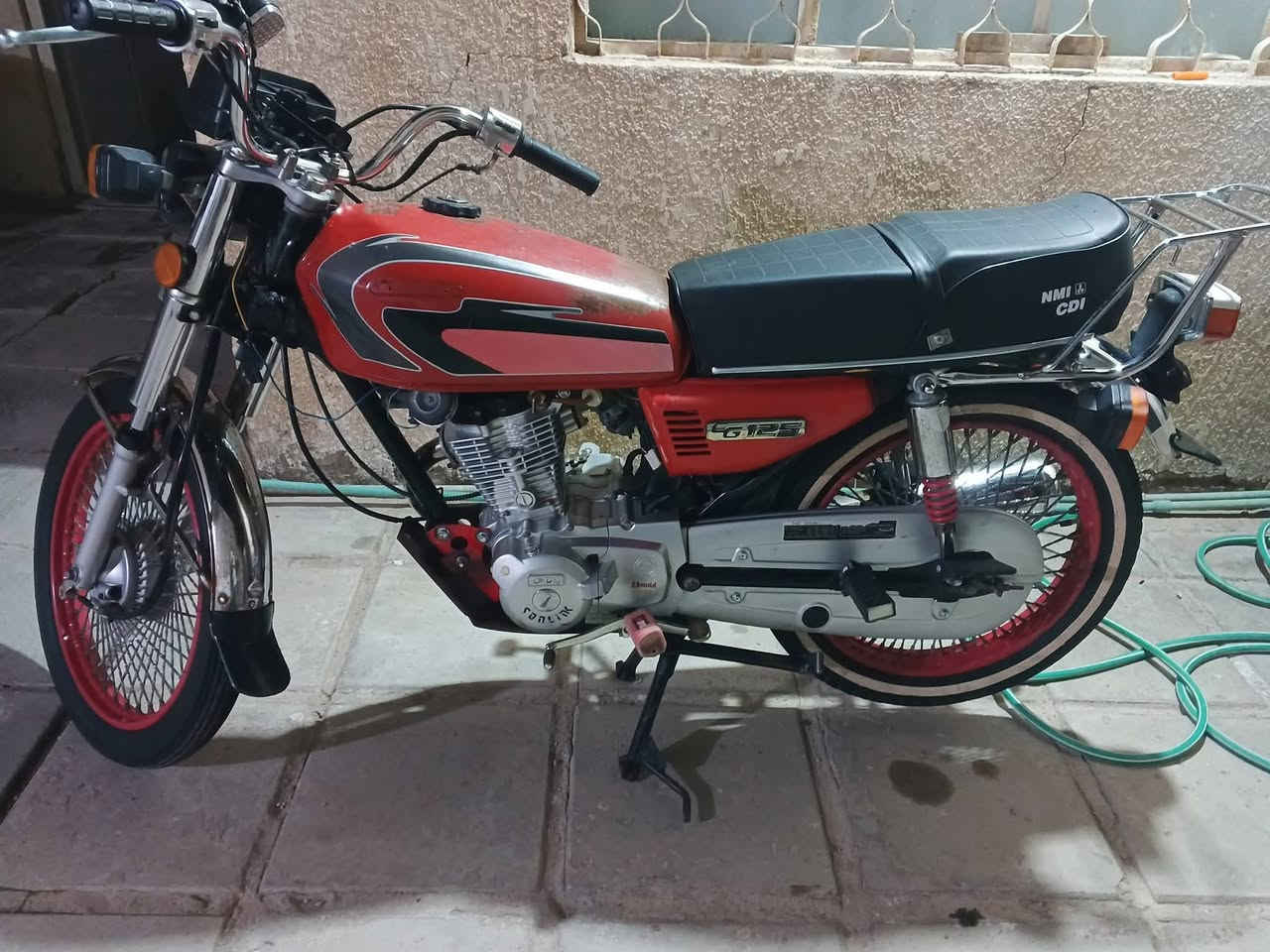 اربعه كير أصولي  مديل 22 مكينه مامفتوحه سعر 450 /
*********** وتساب وتصل اخوان مكلف بنشر
