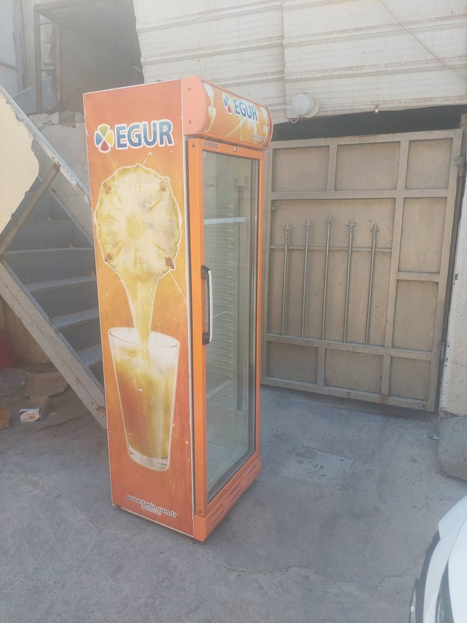 السلام عليكم 
براد للبيع 
تبريد خير من الله 
الدوره 
***********
