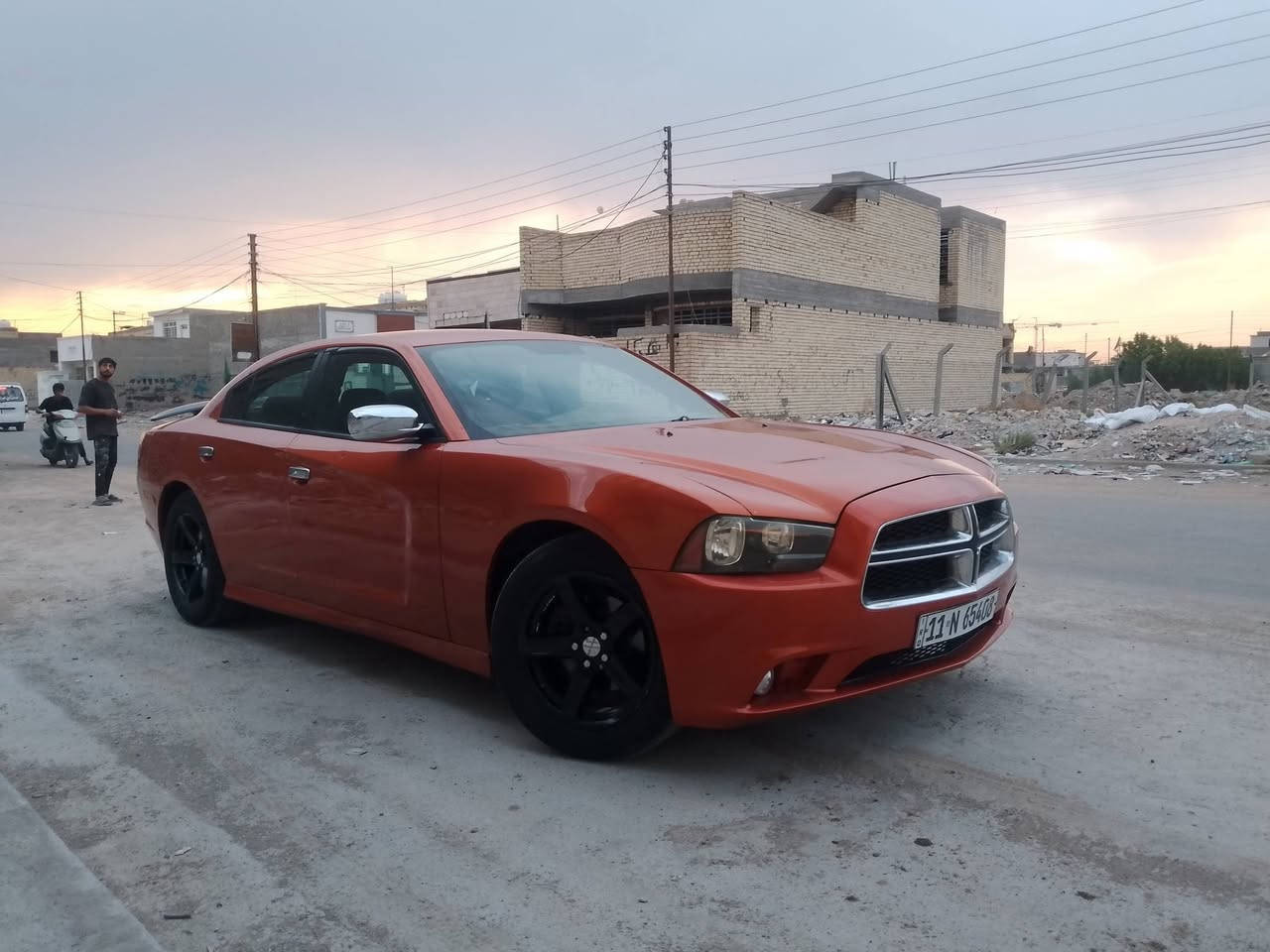 مشمشي • ٢٠١١ • ٢٧٠ الف