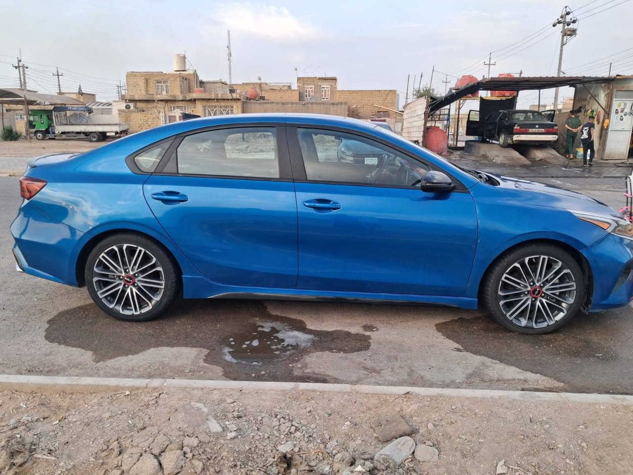 سلام عليكم كيه فورتي جي تي موديل 23حره رقم ميسان بسمي
فول مواصفات سياره جاهزه  ***********
