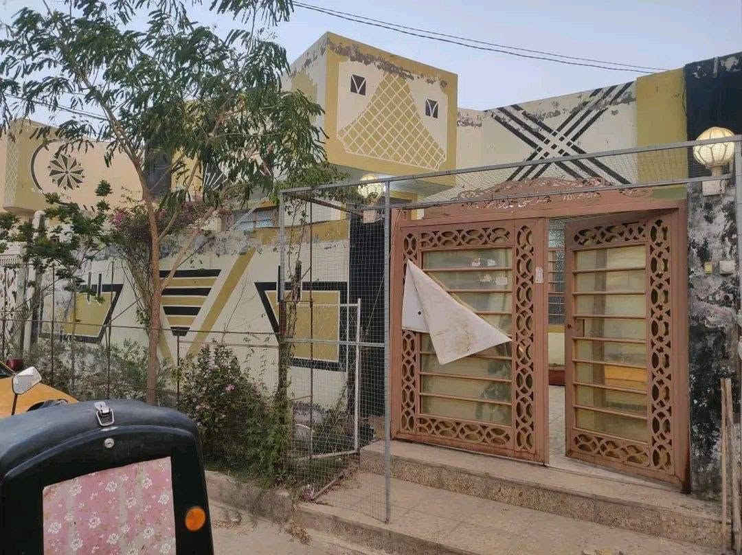 🏡 بيت للبيع بمساحة 200 متر
✨ شغل جناي فوول — كامل من كلشي ومفتاح
📍 العنوان: شارع الصب مقابل قرية الغدير عمود 276 
📄 طابو زراعي 📌 سند 25 + إقرار محكمة
🏠 يحتوي على
: ▪️ غرفتين نوم ▪️ صالتين ▪️ مطبخ ▪️ صحيات ▪️ استقبال

💰 السعر: 60 مليون وقابل للتفاوض

📐 متوفرة كافة المساحات: 50م² | 80م² | 100م² | 120م² | 150م² | 200م²

✨ وبأسعار مناسبة 💡 جميع الخدمات متوفرة
📞 للاستفسار والاتصال: ***********
📱 واتساب: ***********
