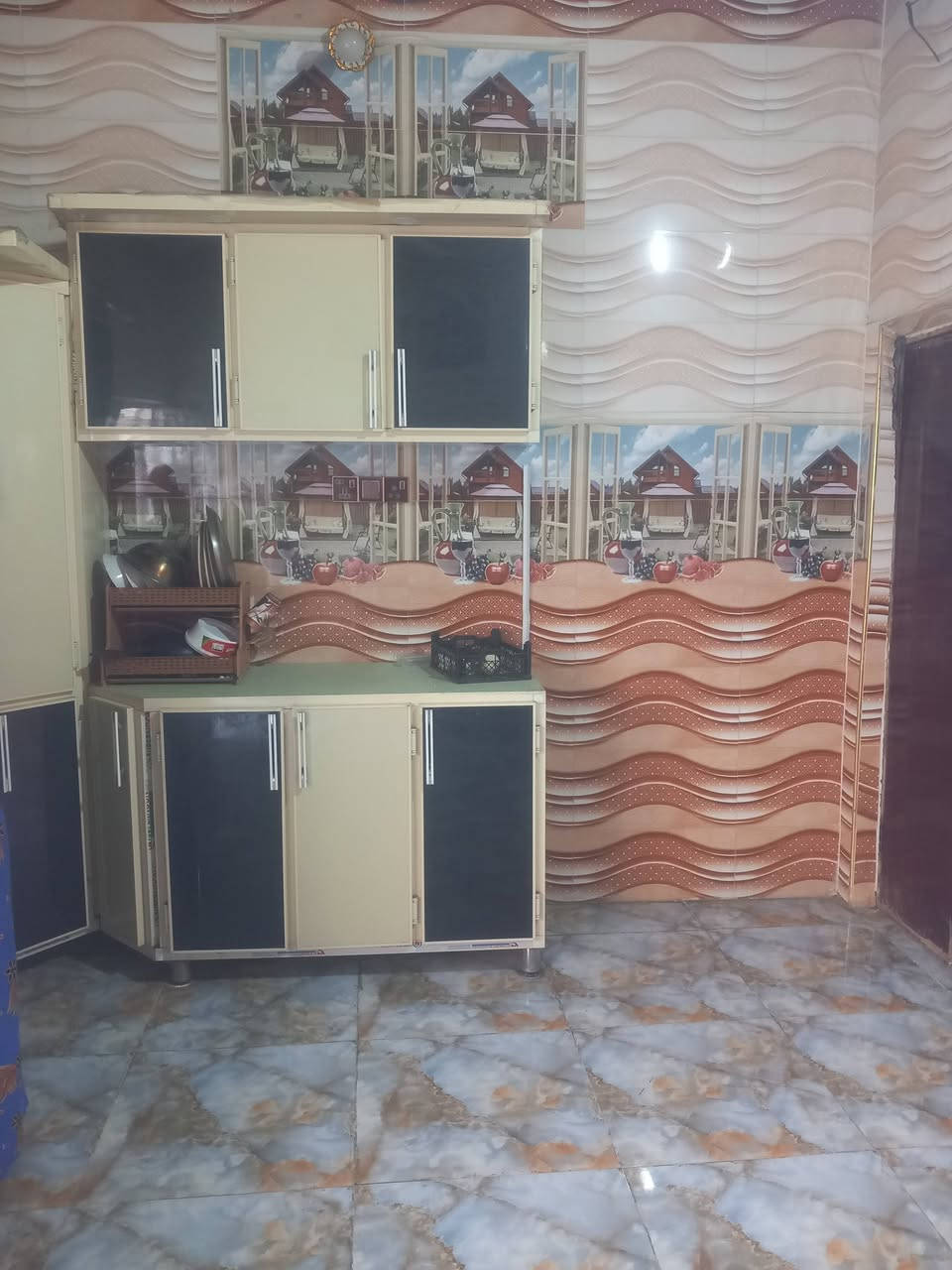 🏡 بيت للبيع – قضاء السنية
📍 مقابل ثانوية الكندي، قريب من سواق السفير 🚗 يبعد عن الشارع العام 60 متر فقط
📐 المساحة: 200 متر 📄 الطابو: زراعي سند 25
🏡 البيت كما موضح في الفيديو ✅ موقع مميز وقريب من الخدمات
💰 السعر: 60 مليون دينار قابل للتفاوض وبيه مجال للجادين
📞 للاستفسار والاتصال:    ***********
