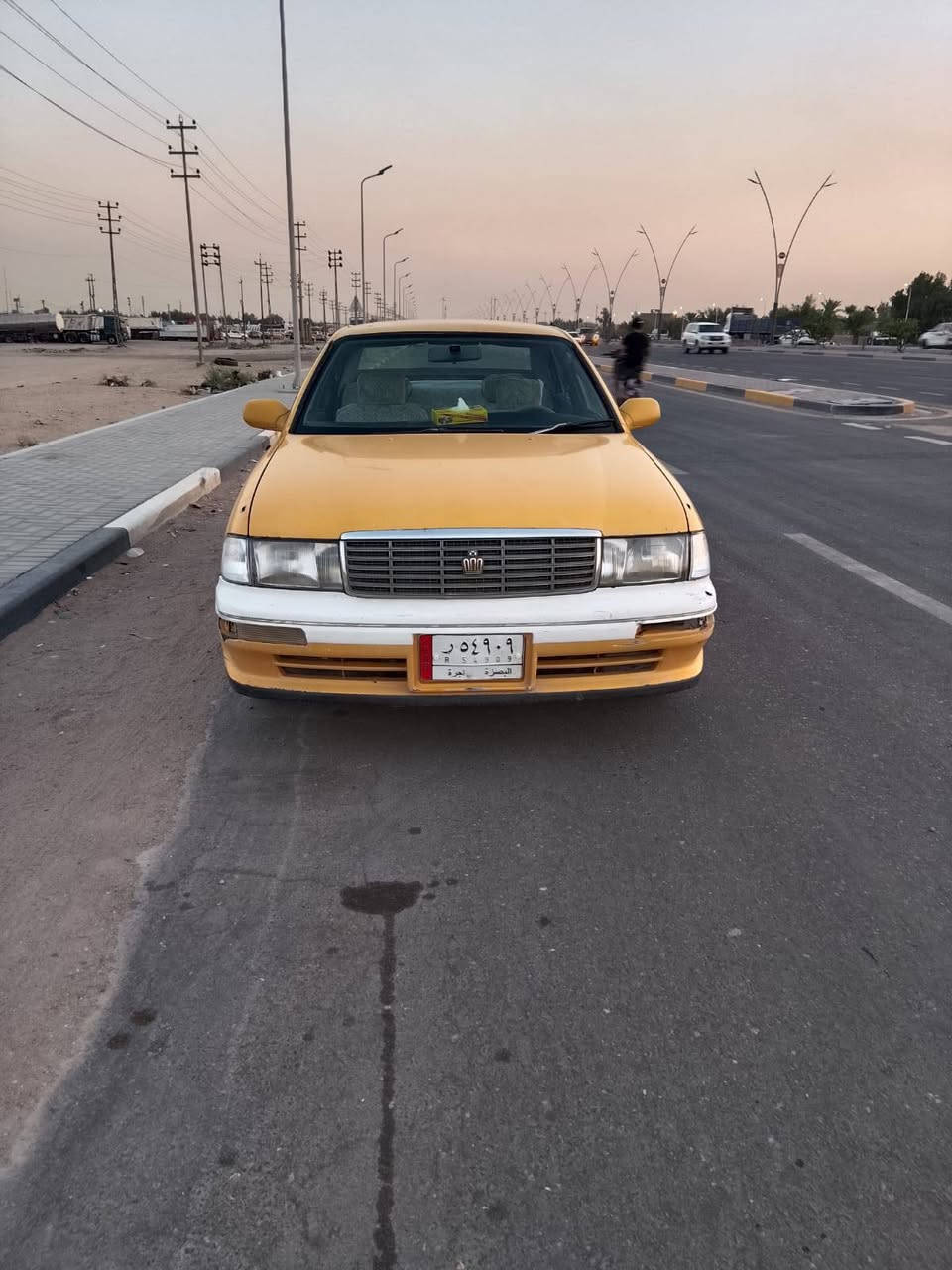 سياره بطه مكفوله كص ونقل ومكينه وكير شرط سعر30
وبيها مجال شرط تحويل مكان سياره بصره حي الشهداد 
رقم بي واتساب ***********
