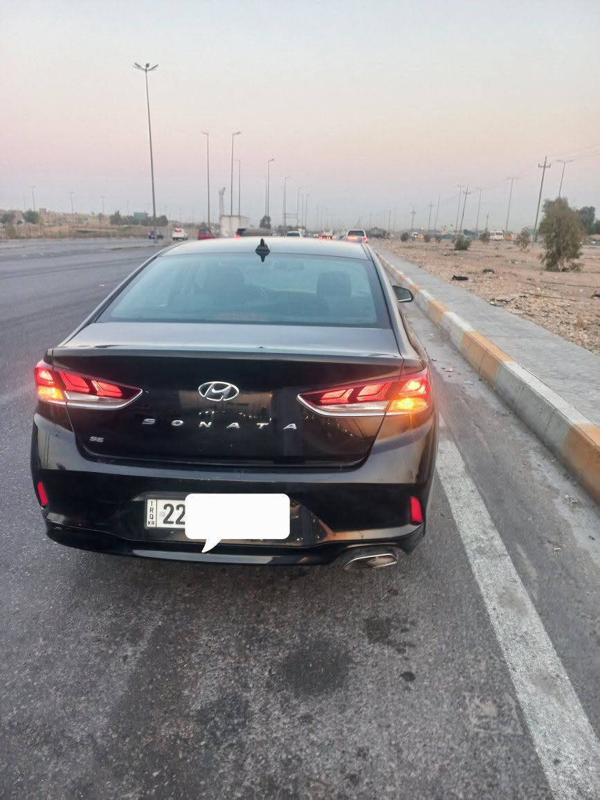 سوناتا موديل 2019 رقم جديد اربيل بأسمي بيها تبديل جاملق وباب . مكانها بغداد.. السعر 115..
للاتصال *********** ..
