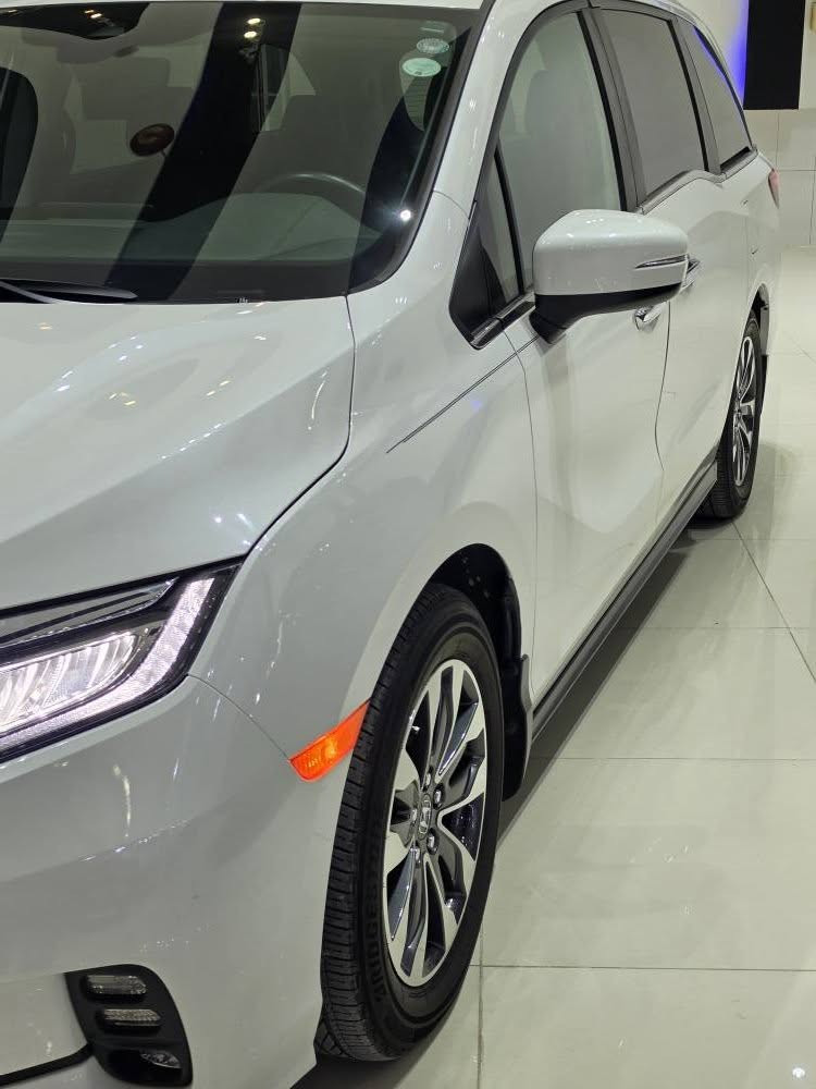 Honda Odyssey 2023 
حادث بسيط جدا سعر ٢٧٥ ورق ماشي ٣٧ الف كم 
*********** السليمانية, العراق
