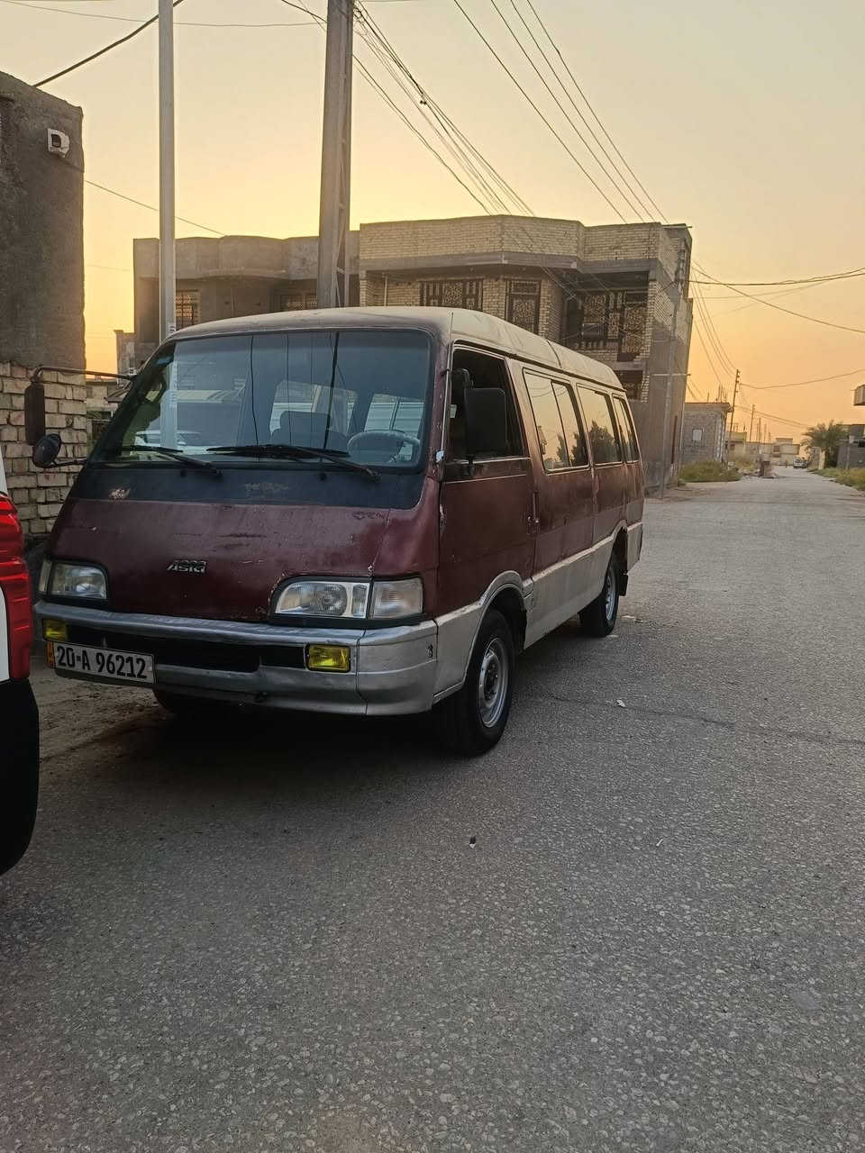 سلام عليكم لليع اسيه مديل 94علمن سياره جاهزه سنويه 30 شرط تحويل رقم لكلبزي اصفر مكان سياره بابل سكندريه كهربائيت شغاله ***********واتساب موجود سعر سياره 42وبيهه مجال بصيط

