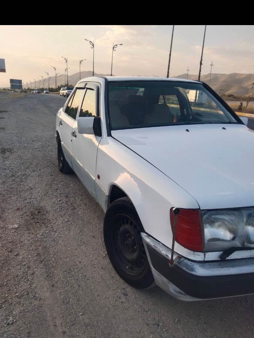 marcedes1989 ئاڕمی پلاستیکی هەولێر مەکینەی ٢٥٠٠بێ تەقە و ڕەقە تەبریدەکەی بەس غازی کەمە بەس جەمەلەغی لای سەیاقی بۆیاخە تۆزێ ناوی گرتوە بۆ زانیاری زیاتر پەیوەندی بکە بە *********** دار بنديهكان, السليمانية
