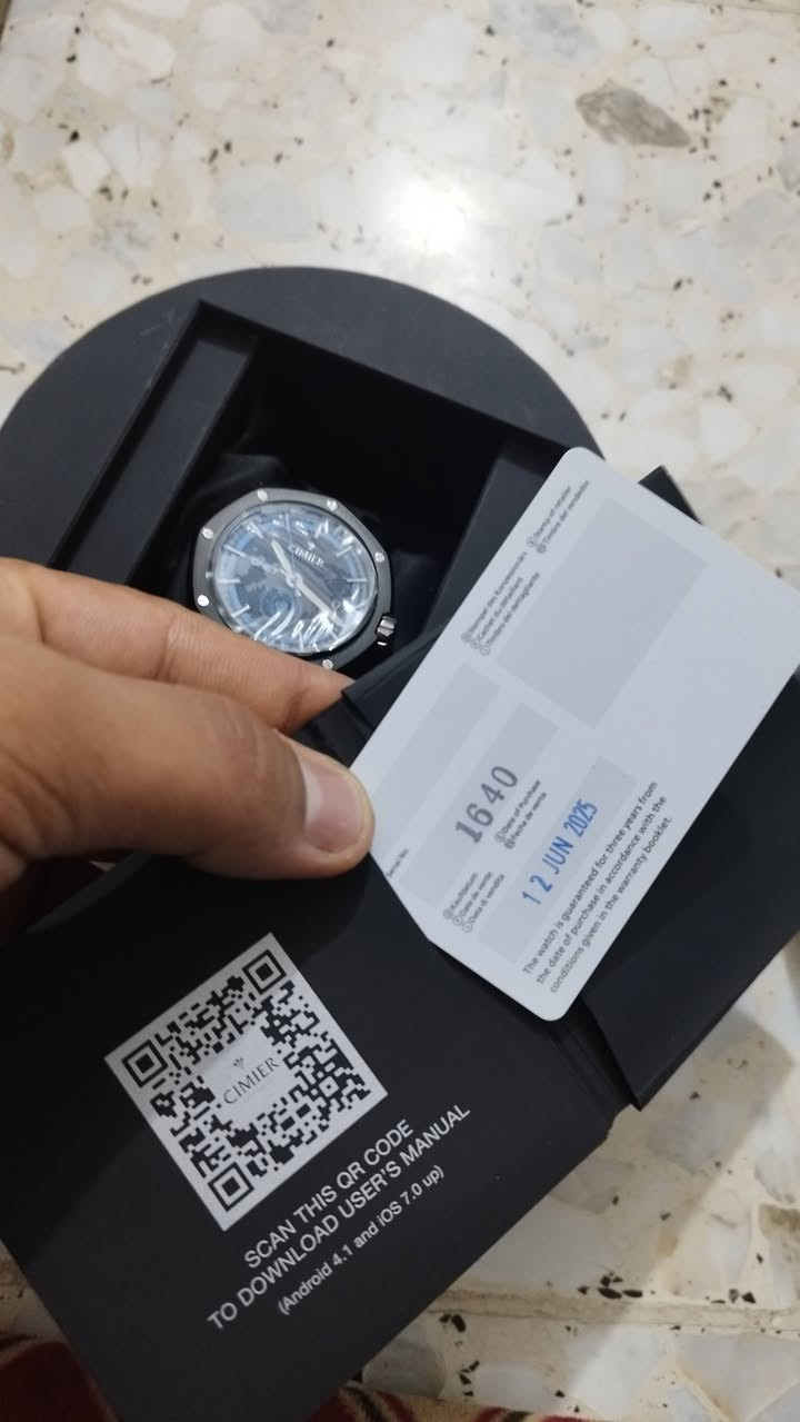ساعه سيمير اسويسري  اوتوماتيك  لوك شمع غير مستخدم معه كافة الامرفقاة الاصليه سعر 300$ مكاني كربلاء يوجد توصيل الئ جميع المحافظات   رقم هاتف ***********
