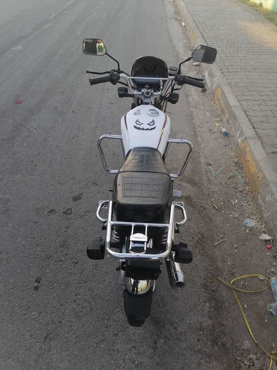 يالله 
سونلك سيفان CDl 2025 محرك 200cc 
كامل ونضيف مصار هواي مشدود 
سعر ٩٠٠ بي مجال جماعت ل٨٠٠ لحد يعلق 
***********مكانه رمادي تاميم
