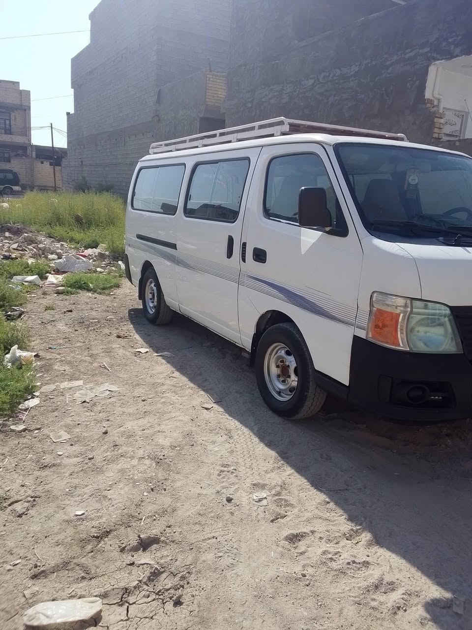 نيسان يورفان موديل 9 مكينه تنقص كل ثلاث ايام نص ربع كير اكسن خير من الله كلج جديد بريك جديد تخم عنابير زوج بوربرنات جدد دوشمه كشنات خير من الله مصفر هيه وغرامات السعر 100 وبيها مجال مكاني بغداد الشعله ***********  شرط التحويل   تخم تاير جديد سياره بيها ضربه بلدوسه مال عبري ومصلحه بيها صبغ بس الجوه الجام بس ابيع احزام
