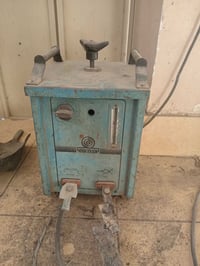 مكينة لحيم • للبيع