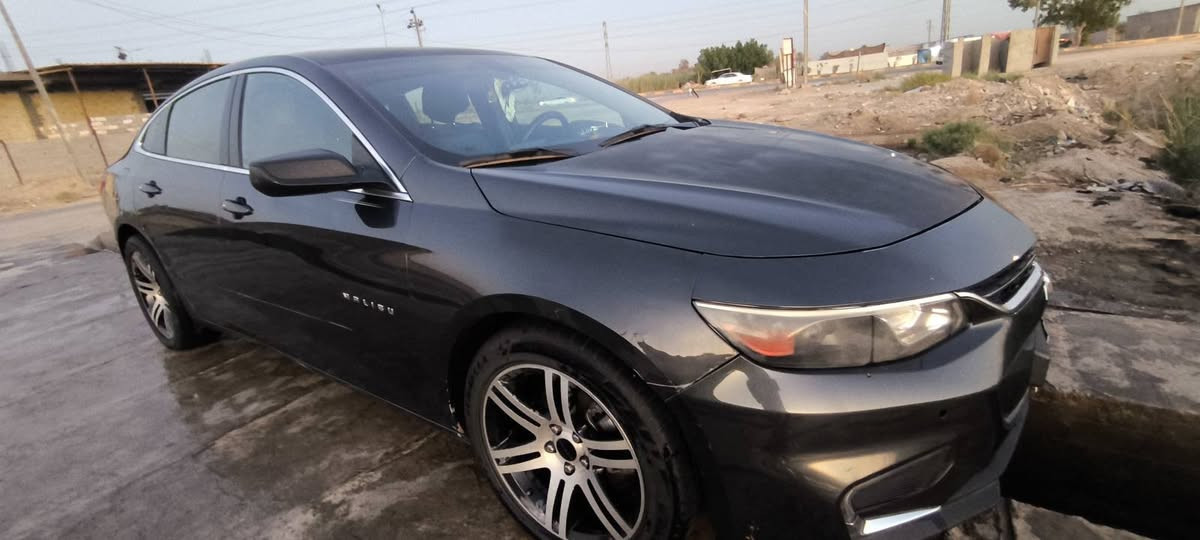 🚘 Chevrolet Malibu LS  موديل 2017
⚙️ محرك 1.5 لتر تيربو | 4 سلندر
🔄 أوتوماتيك | ⛽ بنزين | 🚗 دفع أمامي FWD
🇺🇸 أمريكي | 🏭 تجميع Kansas City
📌 الفئة: LS

🔹 تفاصيل الحادث: ربع من الجامع وبداية خشم البنيد 
🔧 بيها جراد بالبنيد والقمارة
✅ السيارة جاهزة وما بيها أي نقص

💰 السعر: 79 ورقة وقابل للتفاوض
📍 مكان السيارة: النجف الأشرف
📞 ***********
