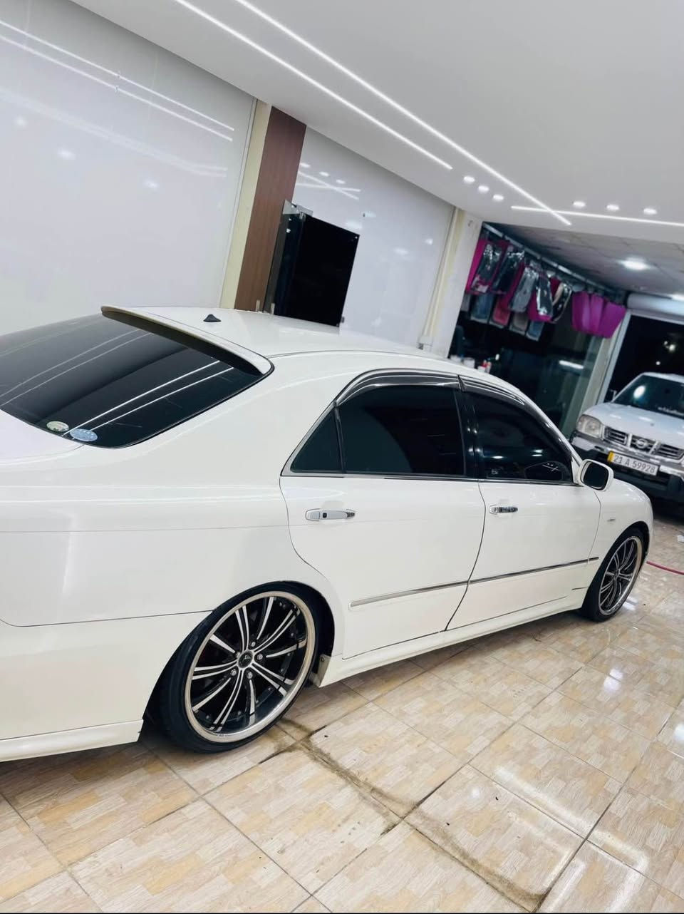 شاهینە كؤدي هه يه باركؤديشي وه رگيراوه 2005 بڕاوە بڕاوە بۆ فرۆشتن 🖤👌🏻
182 گير گه وره 3 دووگمە ئەتڵەت فؤرميكا سور 
سوکان كاربا 
ناوچە کوێر ئاوێنە کارەباو شەفتە
کوشن کارەبا سوکان ڤۆلێۆم شاشە 
ویلي ٢ سايز چوار تایەی لۆک 
سەقفی شوشە 
سەقف بۆیاخ بەشەرت 
داعمو لێدراوی نییە 
کەڤەر گۆڕای بەشەرت 
هەموو گیانی بەشەرت 
گێڕو مەکینە بەشەرت تەقەو رەقەی بەشەرت 
هەموو گیانی بەشەرت 
 کامل جاهیزە تەبرید ساردو گەرم بەشەرت هەمووی ئیش دەکات گڵۆپی ناو گێچی هیچ پێنیە کامل هەموو گیانی مەسرەف کراوە هەمووی جاهیزە و بەشەرتە 
سحري 53 گه لاو مجاليكي برايانه بۆ زانیاری زیاتر پەیوەندی بکە لە خزمەت دام شوێن ته كى ***********ڤایبەر و وەتس ئاپیش Singapore
