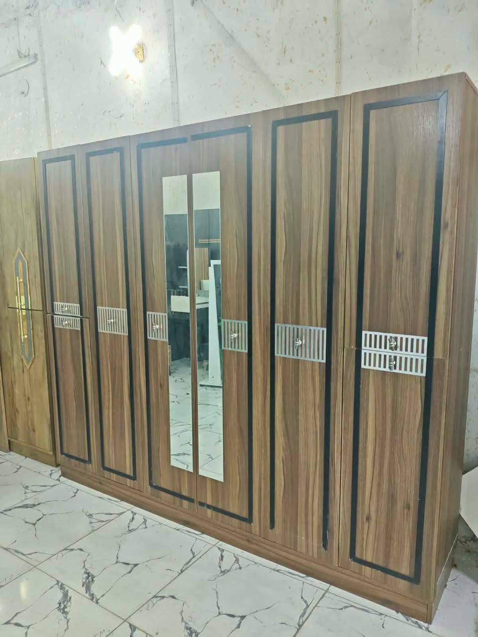 غرفة تركي 5 قطع
نظافة 95%
سعرها 450
التوصيل والشد داخل بغداد مجاناً
يوجد توصيل محافظات بكروة
للحجز والاستفسار خاص او واتساب
***********
