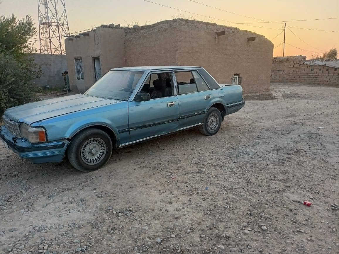السلام عليكم سوبر 85 مصقطة يعني حبل كير ومحرك وصدر كلو شرط كهربيات كلها شغالة محرك بلادي باور ستيرن شغال كشر بلادي بدون ضربة وصبغ سيارة جاهزة وحلوة السعر 8اوراق وبيهة مجال بصيط مكان السيارة العلم قريت الربيضة ***********
