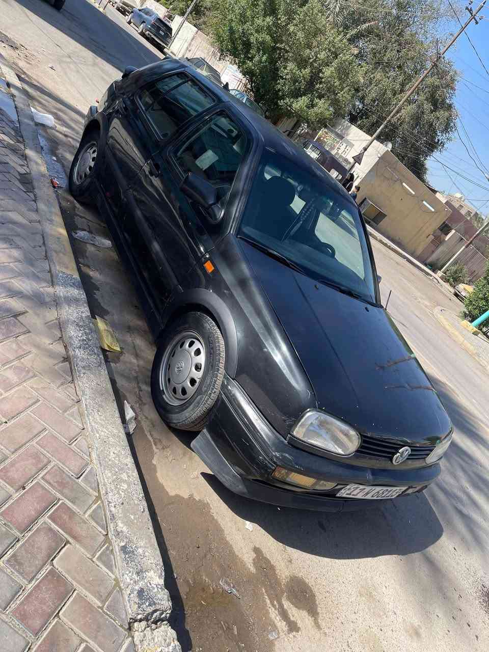 السلام عليكم من رخصة الادمن 
كولف MK3 محرك 2000
موديل 1992
بدون صبغ فقط 4 قطع كلير
اكو مشكله بالكير 
سعر بدون تصليح 40
مع تصليح 45 
*********** رصيد
*********** واتساب
غير متواجد على الفيس

