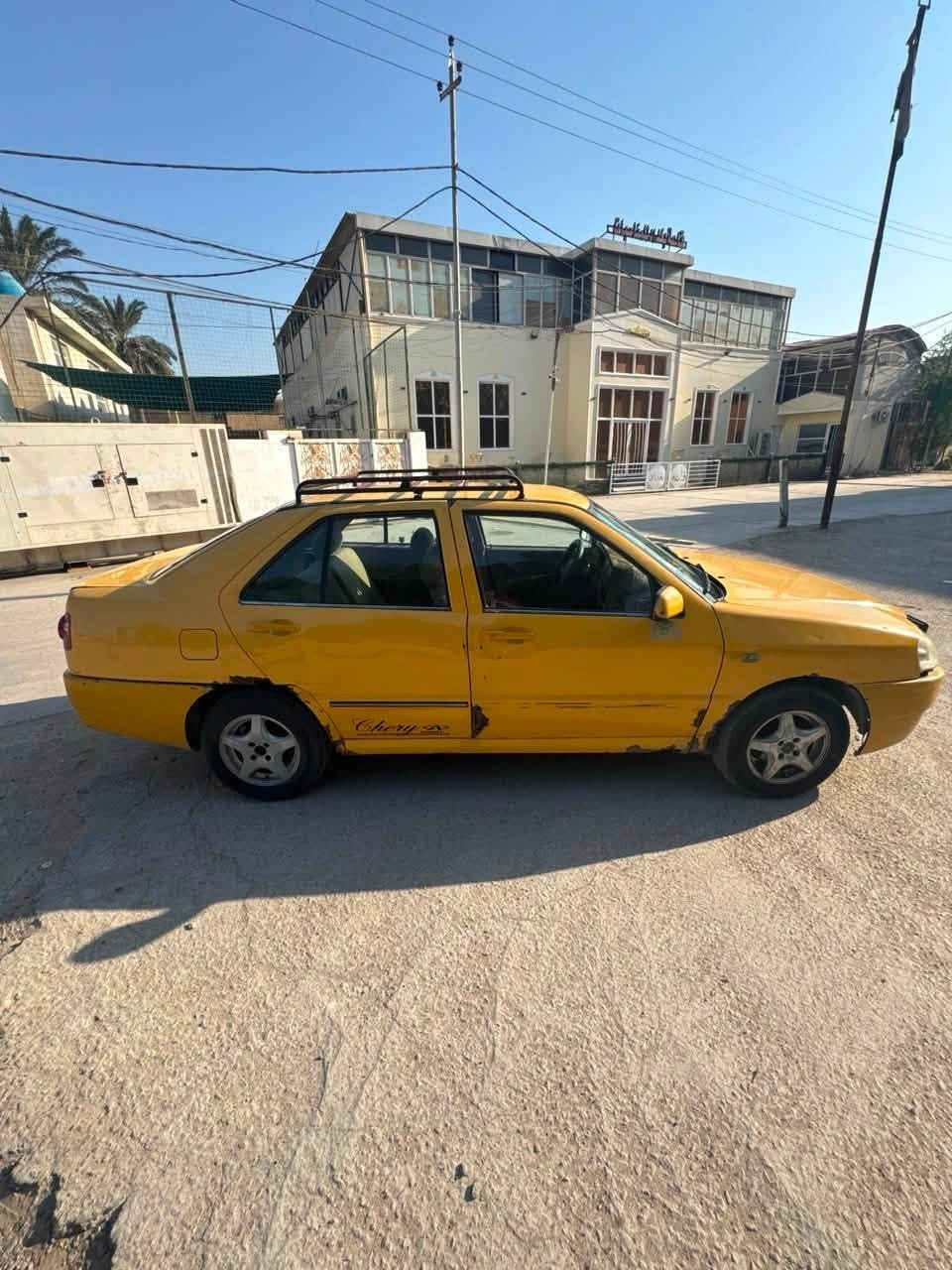 السلام عليكم
شيري كوين ٢٠١١ كير ومحرك كورلا المحرك بي تبخير تبريد شغال بس دفع الفان ضعيف سياره استلام شركه عله ايدي بدون تصليح سابقا فقط كشرها كما موضح باسمي تحويل ثاني يوم سنويه لنهايه ٢٠٢٨ عليها هيئه اقل من ورقه اني ادفعه دواخلها جديده بيها نواقص بسيطه تجي تفحص وتقتنع 
سعرها ٢٠ ورقه وبيها مجال ان شاء الله 
مكاني بغداد كفائات السيديه قرب تقاطع الدويش
رقمي ***********

