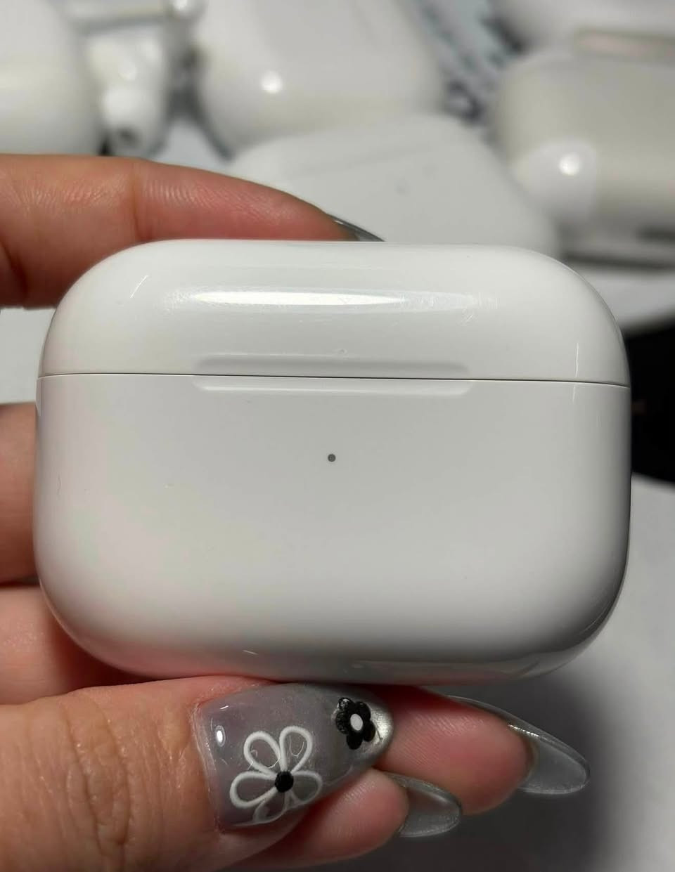 Air pods pro 2
سماعات ابل اصلية باله امريكية " باله امريكي يعني مستعمل بس كلش نظيف نظافه ٩٠/ ممفتوح ولا مصلح عزل صوت رهيب تدعم  GPS بحاله ضياع عزله كلش قوي تدعم خاصيه الصوت المحيطي بدون تاخير شرط " بيع مستعجل بسبب وصول حاويه بدون ربح فقط 20 الف 
حجز واتس اب ***********
