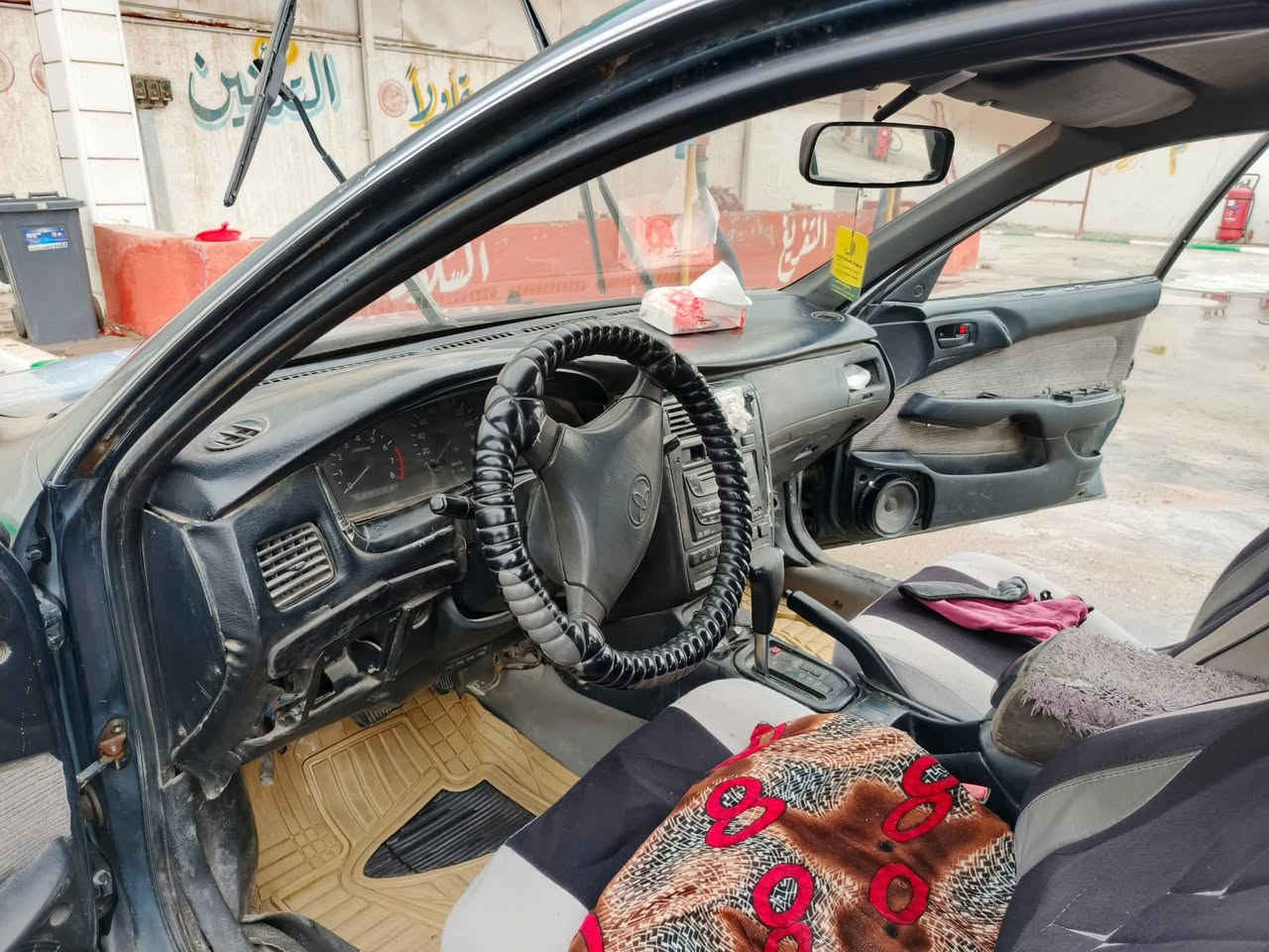 كرونا.موديل 93 محدثه 2000 مكينه توني شادهه  الكير مكفول تبريد ثلج كهربائيات ستوني نافضهه  باتري جديد تخم تايرجديد حداديه 80 % السياره احلا من الصور بيهه ضربه فقط بلجاملغ لوره كلش زغيره موضحه بلصوره السياره بدون خياس نهائيا. تجي وتشوف بعينك حوض الجنطه. ازرك ع شركه رقمهه بصره راعيهه هنا بلنجف. السعر  35 وبيهه مجال ***********. بي واتساب
