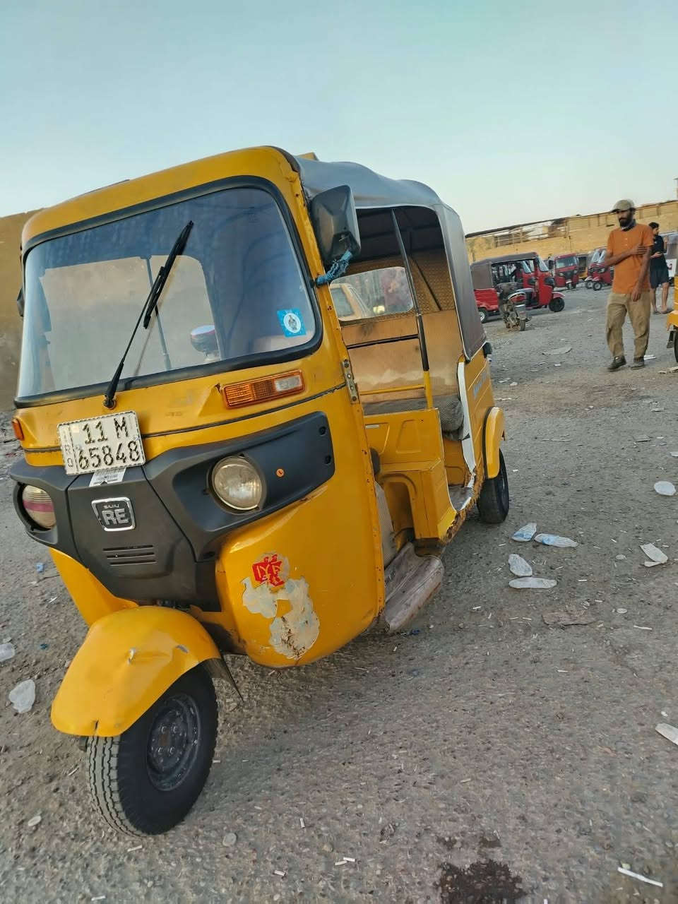 تكتك مديل 2019 شهر العاشر
مكينه ستوني مجفتهه مال شركه تايرات جدد 
سلف جديد مال شركه اتكتك شغل وطلع 
بس بيهه شوي هاي الخياسات 
رقم وسنويه رقم انكليزي تحويل ثاني يوم
وسعر ايخبل 5ونص بيع مستعجل وشراي خادم اله
المكان مدينت الصدر  
الرقم ***********
