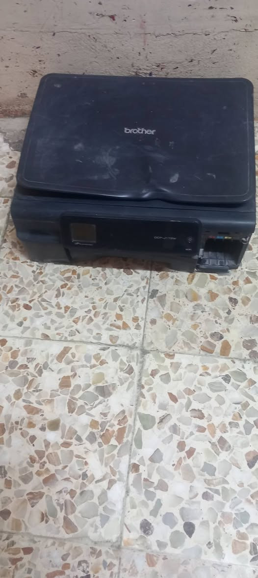 طابعات برذر • ٦ قطع • نواقص